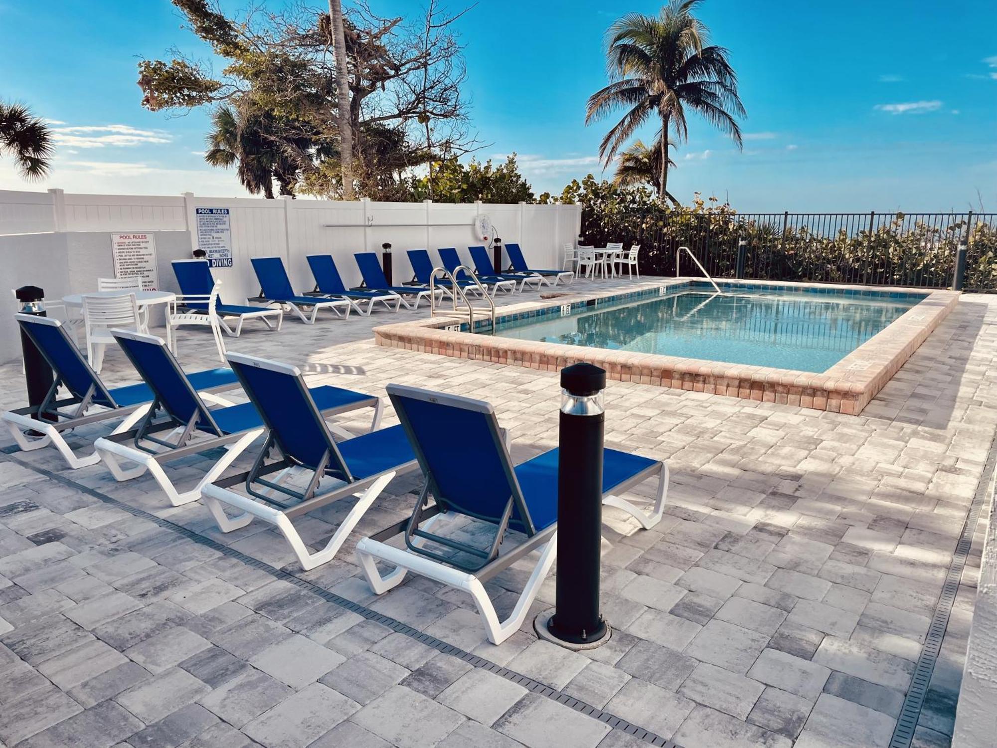 Welcome To Beach Villa'S # 202 Vacation Rental - 250 Estero Blvd Condo Fort Myers Beach Exteriör bild